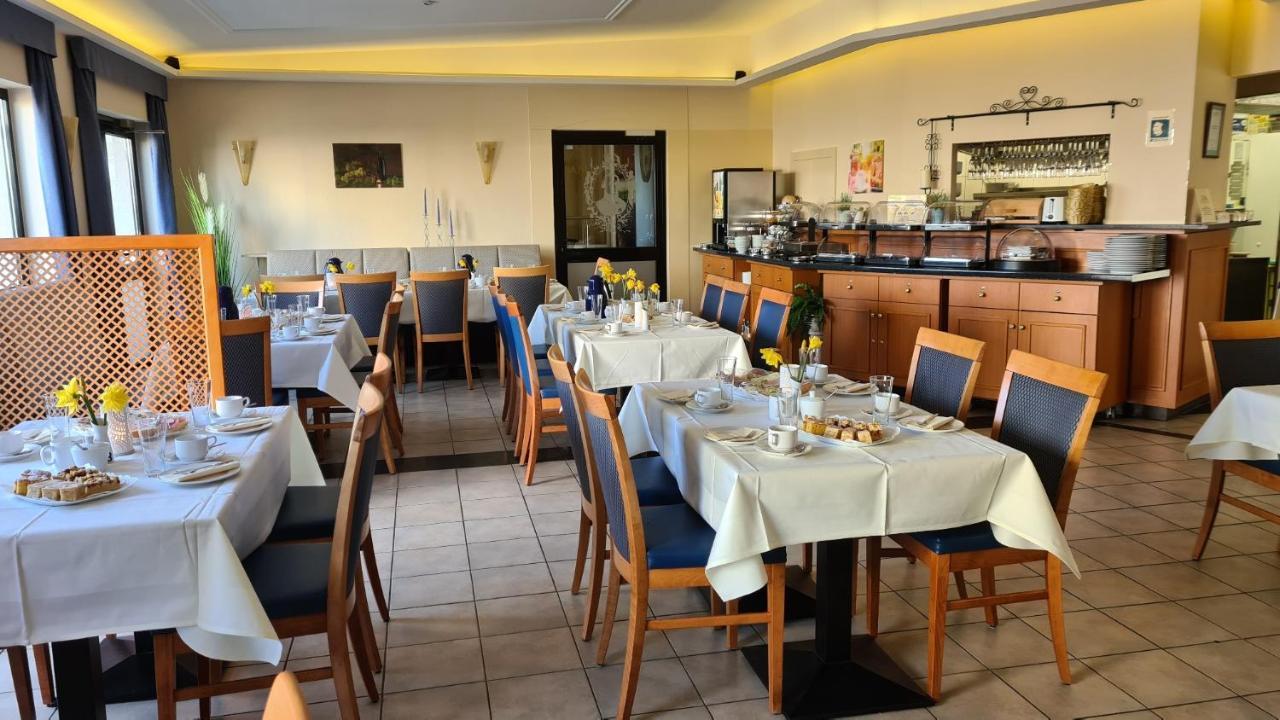 KomfortHotel Grossbeeren - Stadt-Gut-Hotel Buitenkant foto