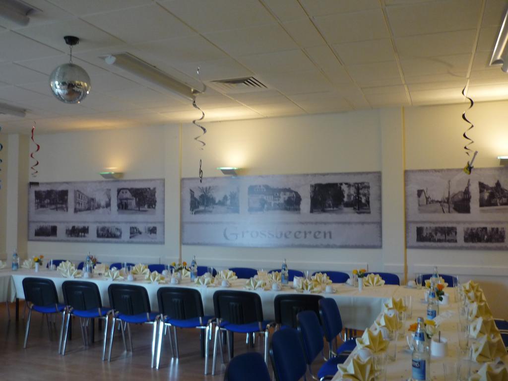 KomfortHotel Grossbeeren - Stadt-Gut-Hotel Buitenkant foto