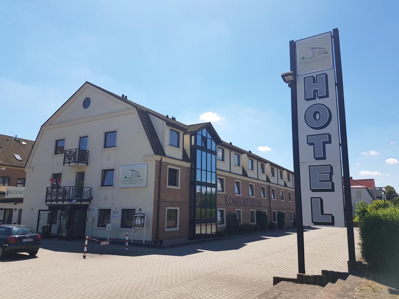 KomfortHotel Grossbeeren - Stadt-Gut-Hotel Buitenkant foto